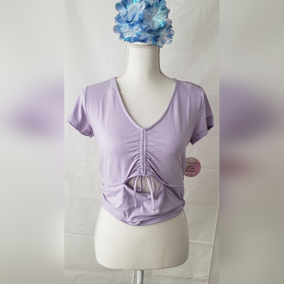 FULL CIRCLE TRENDS Front Drawstring Short Sleeve Top - Picture 1 of 5